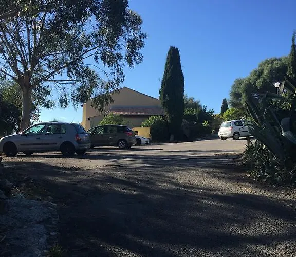 Marine Du Soleil Daire